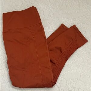 Fabletics Rust Sync High Waisted 7/8 Leggings- XL